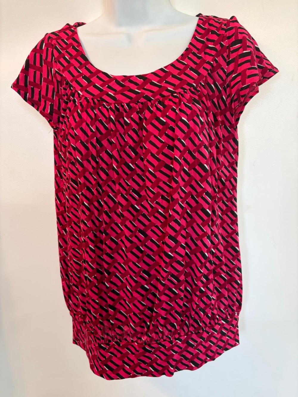 XS Women’s Merona Pink Geometric Cap Sleeve Blouse for business Casual loose fit